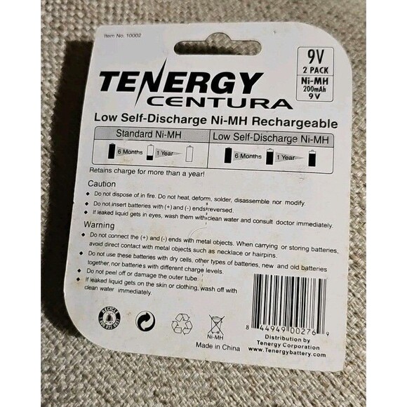Tenergy Plug-In Type Ni-MH/Ni-Cd Battery Charger (9V Block) T-228 & 2 Batteries - Picture 6 of 6